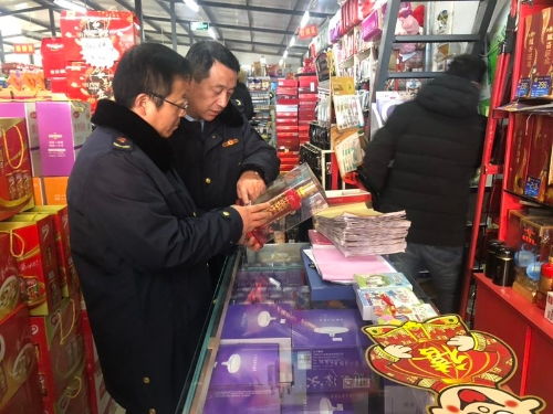 寶雞市市場(chǎng)監(jiān)管局聯(lián)合公安機(jī)關(guān)開展酒類市場(chǎng)專項(xiàng)整治行動(dòng)